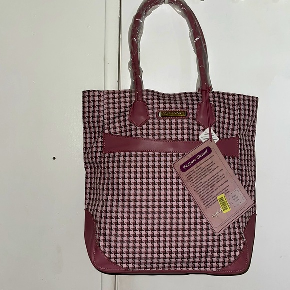 MURANO SHOULDER BAG - Picture 1 of 3